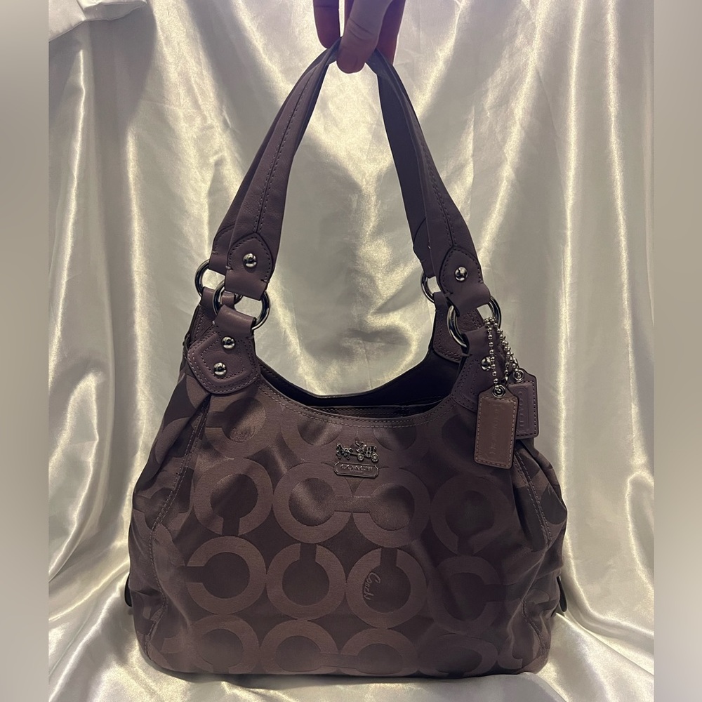 💜EUC Plum Coach Shoulder Bag💜